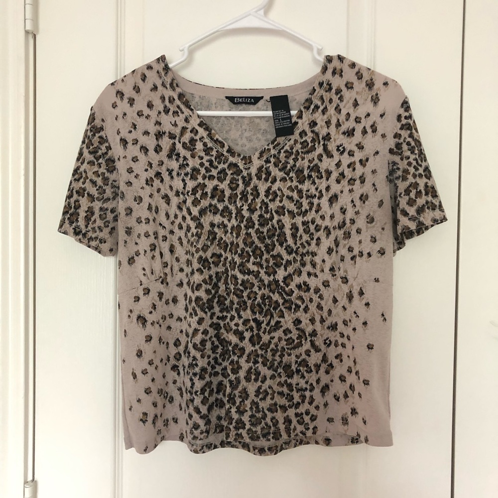 3/$10 Beliza Cheetah Print V-Neck Crop Top Large L